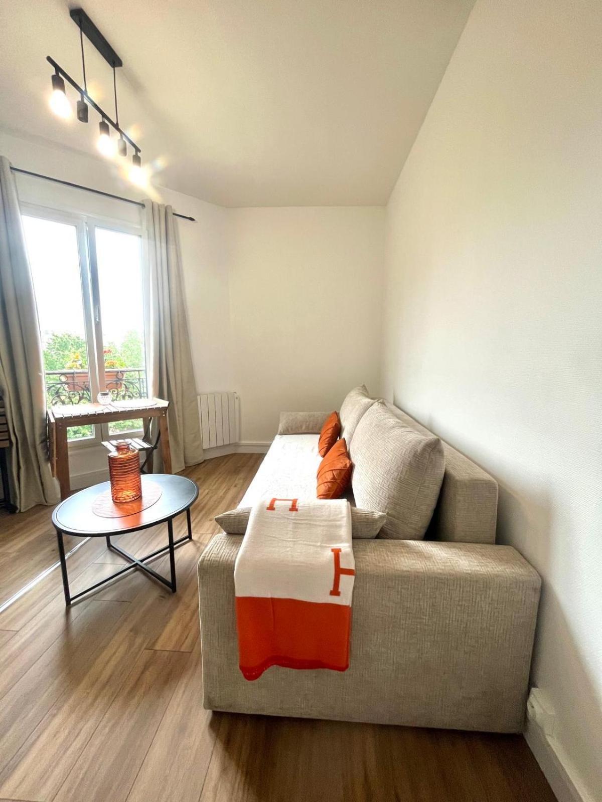 Le Langlier Apartment
